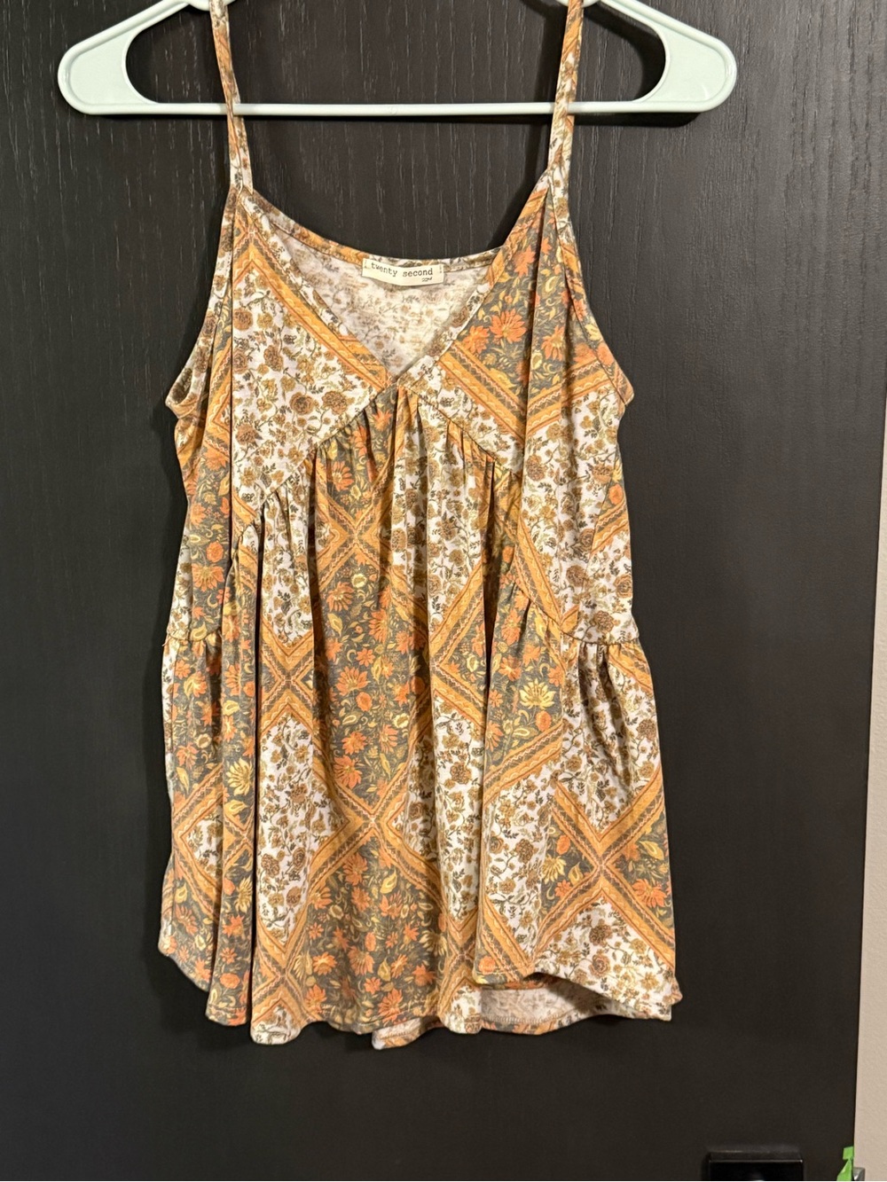 Women’s floral tank - Lauriebelles Boutique